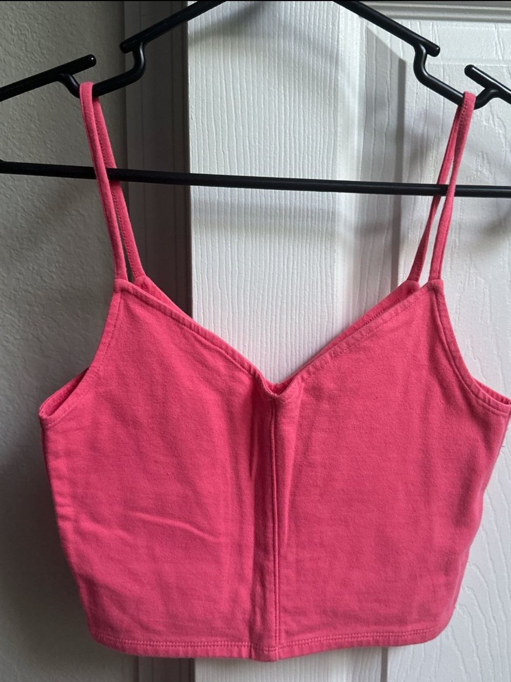 Hollister Fitted Pink Cropped Tank Top